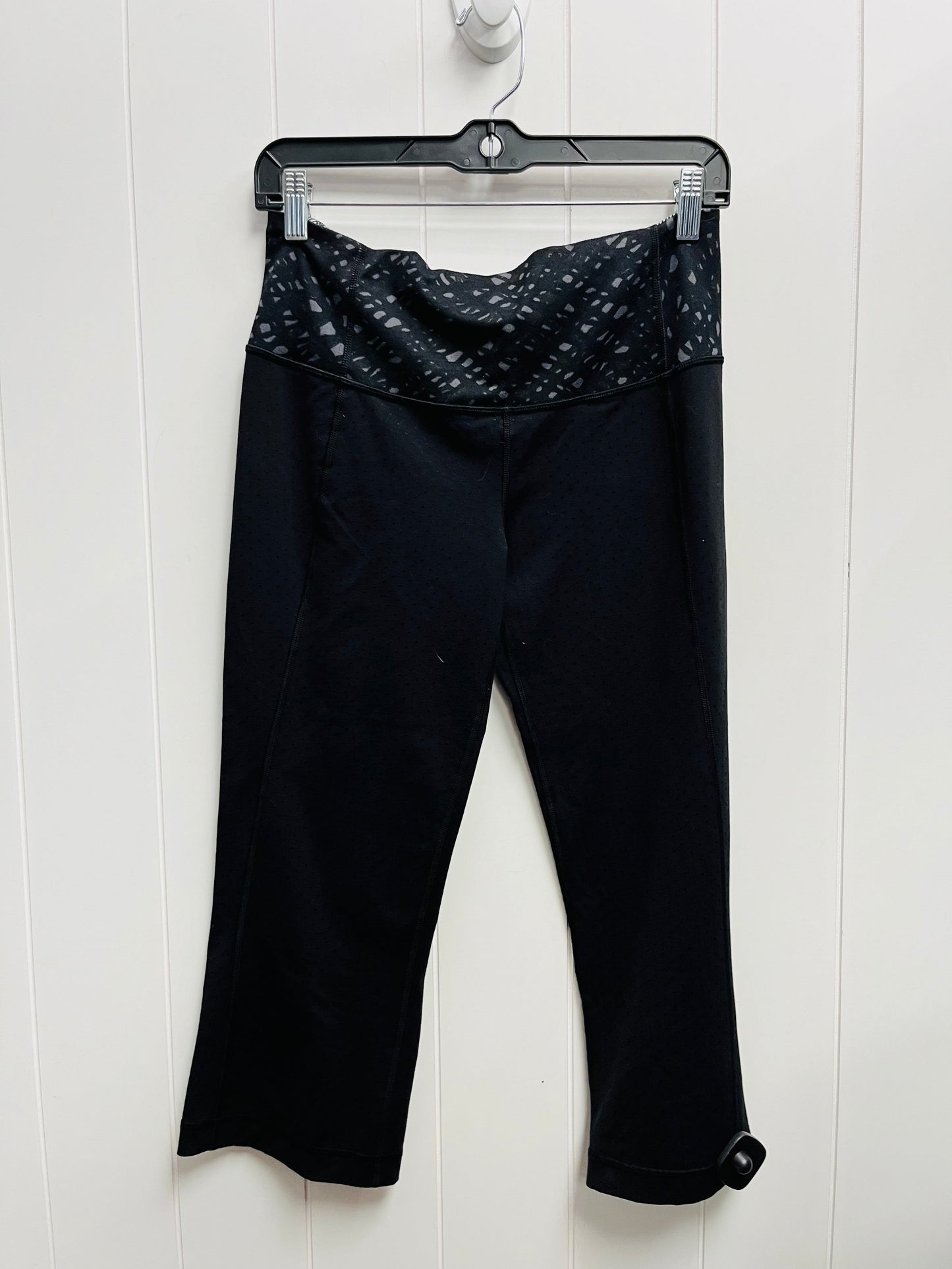 Athletic Capris By Lululemon In Black, Size: 8