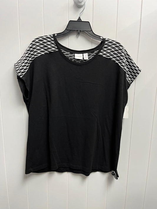 Top Short Sleeve By Chicos In Black & White, Size: Xl