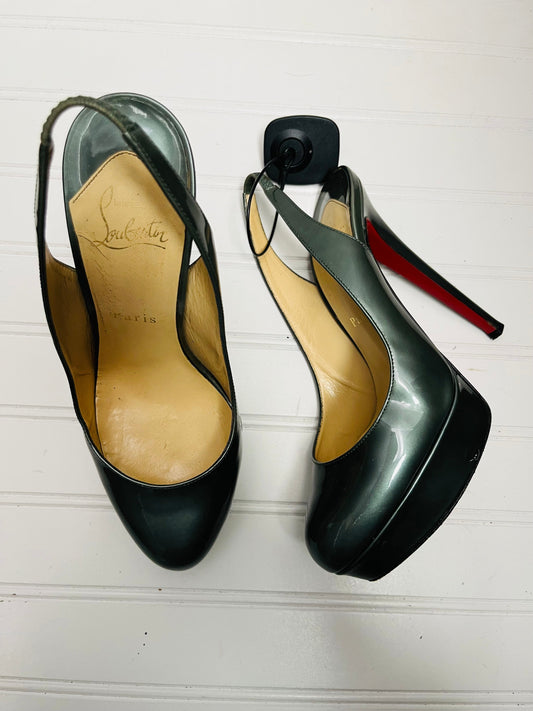 Shoes Luxury Designer By Christian Louboutin In Green, Size: 8