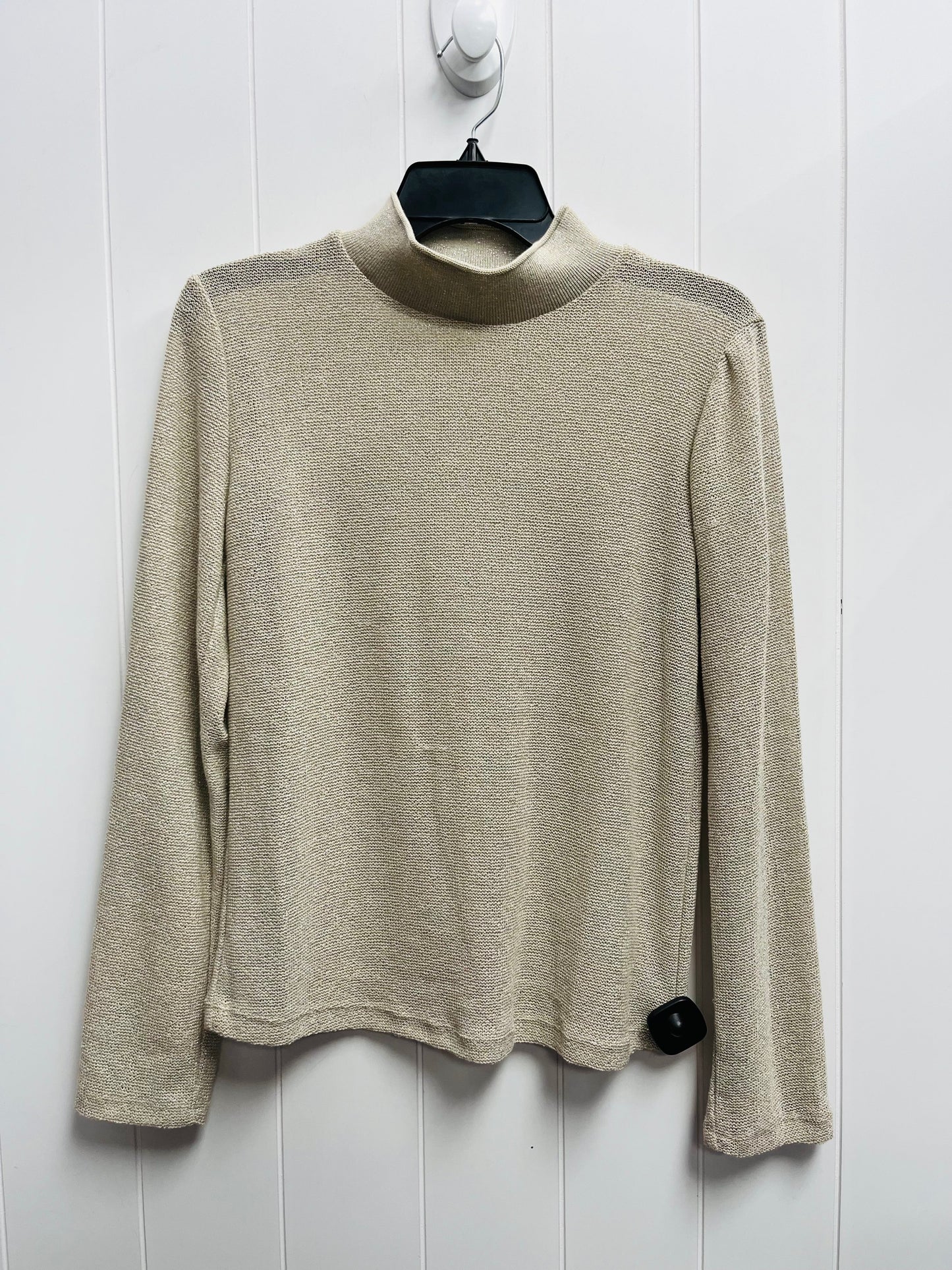 Top Long Sleeve By Zara In Green, Size: M