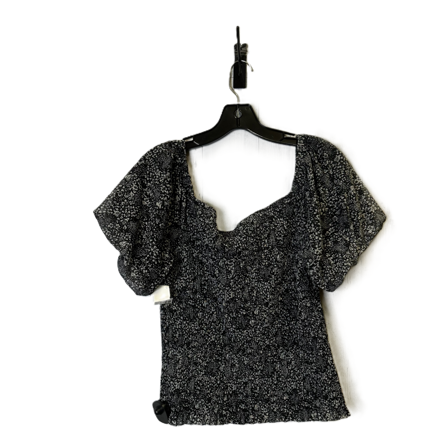 Top Short Sleeve By Anthropologie In Black, Size: L