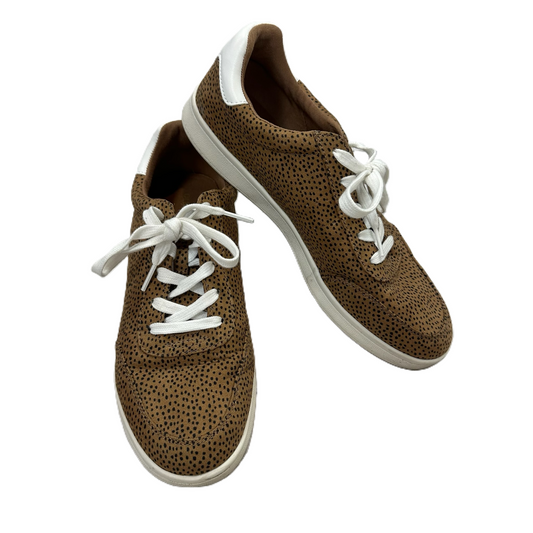 Shoes Sneakers By Old Navy In Brown, Size: 10