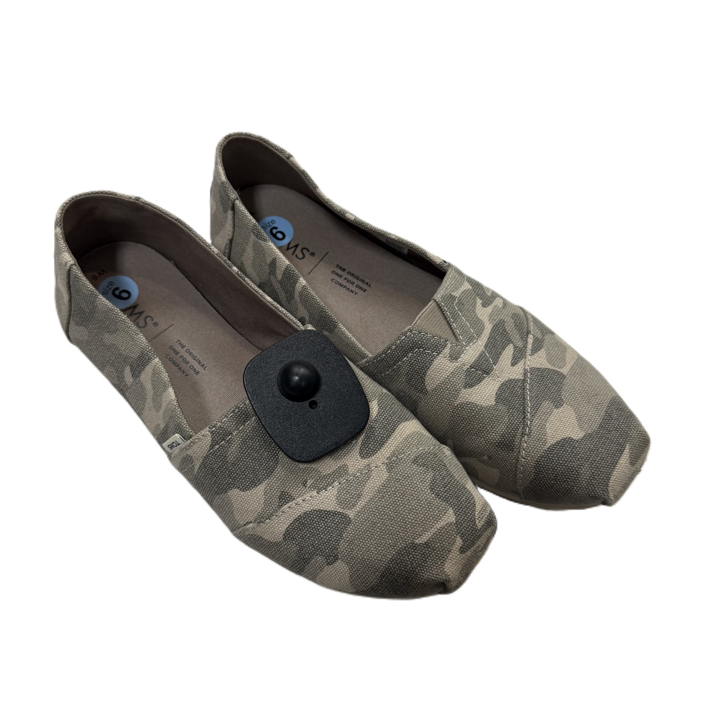 Shoes Flats By Toms In Camouflage Print, Size: 6