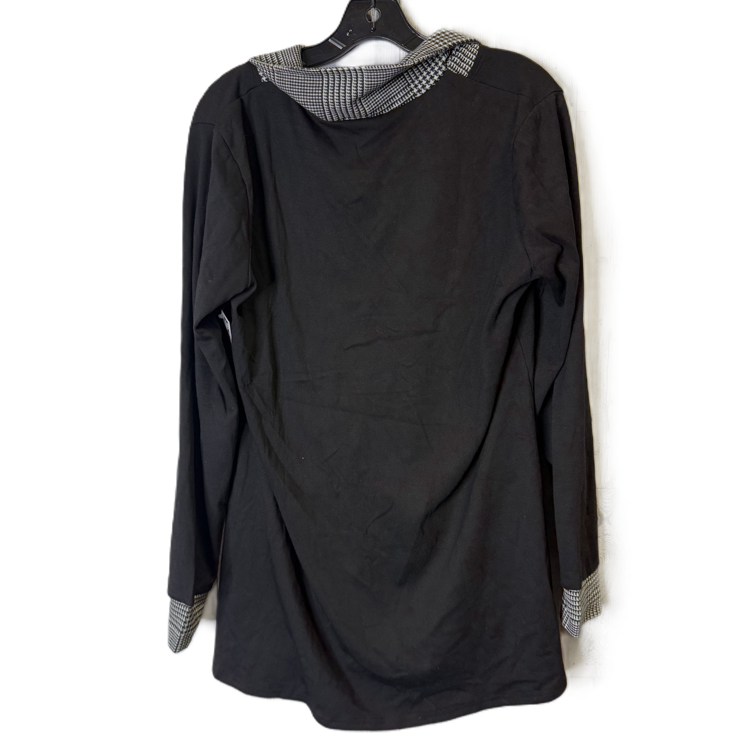 Top Long Sleeve By Clothes Mentor In Black, Size: Xl