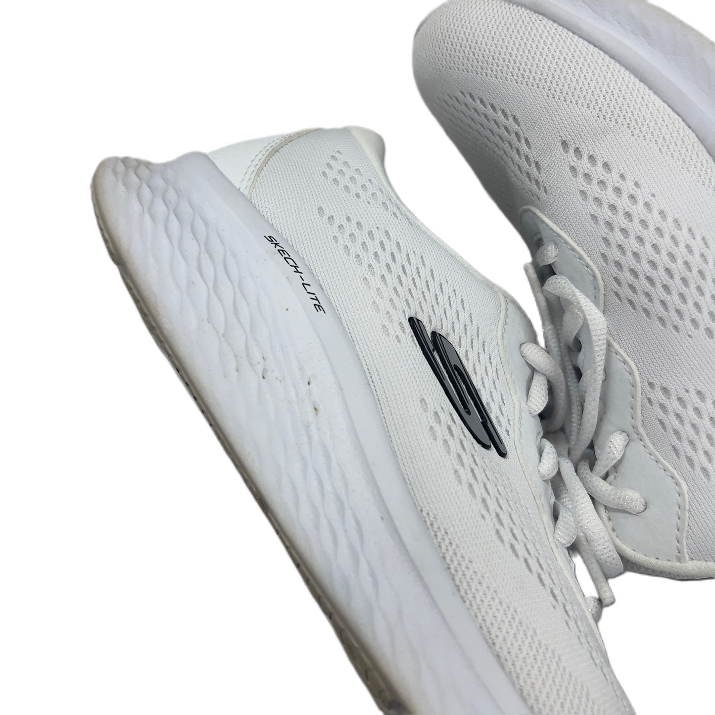 Shoes Athletic By Skechers In White, Size: 8