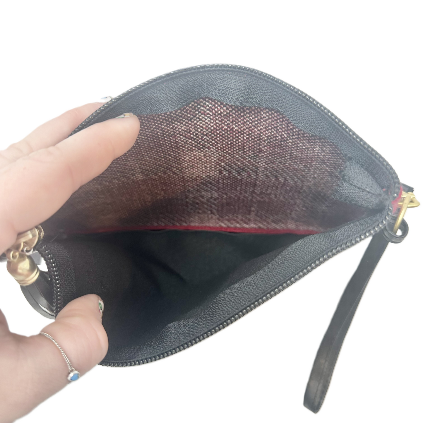 Wristlet By Tahari By Arthur Levine, Size: Medium