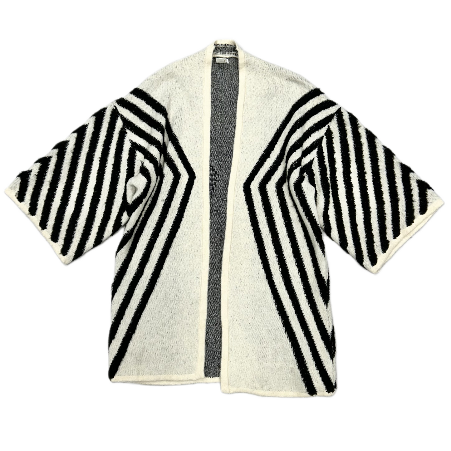 Sweater Cardigan By Akemi And Kin In Black & Cream, Size: Osfm