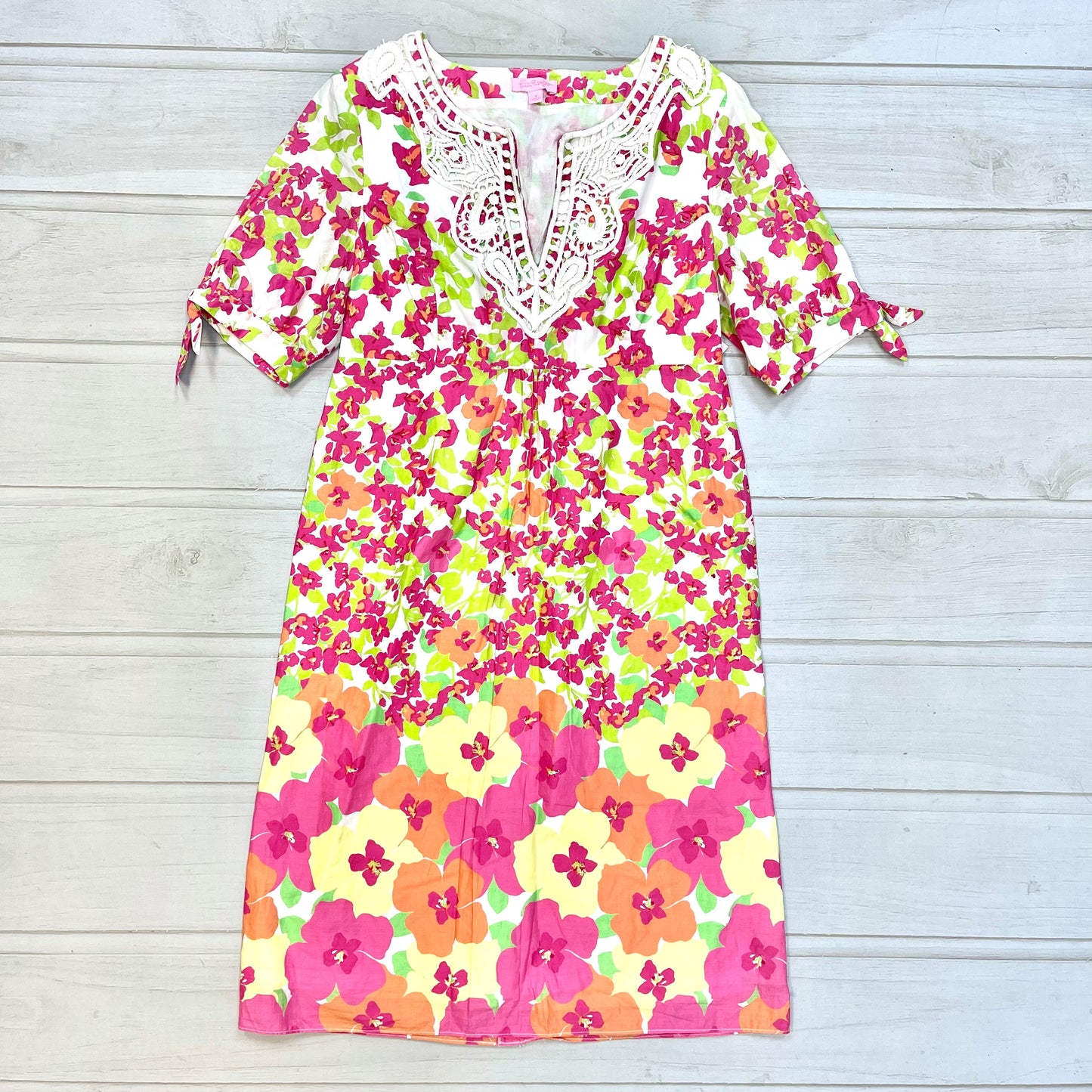 Dress Designer By Lilly Pulitzer  Size: M