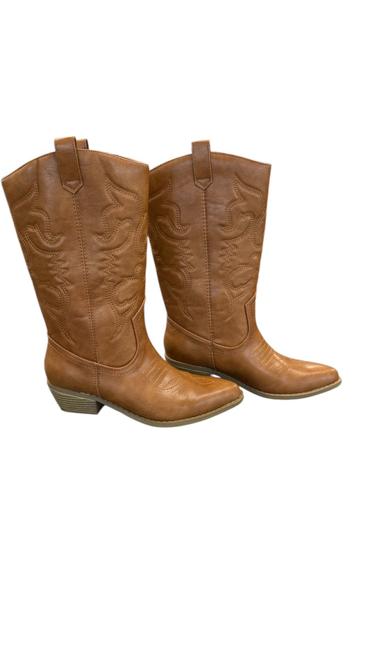 Boots Western By Clothes Mentor In Brown, Size: 7