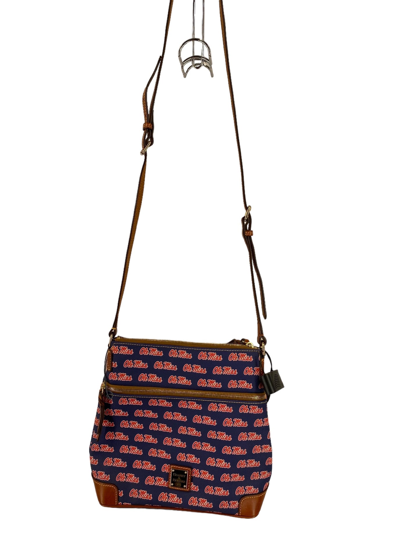 Handbag Dooney And Bourke, Size Medium