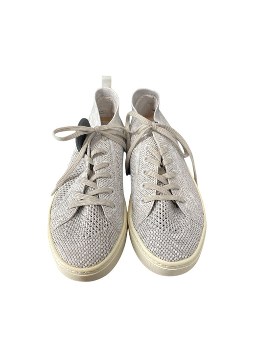 Shoes Sneakers By Sofft In Grey, Size: 9