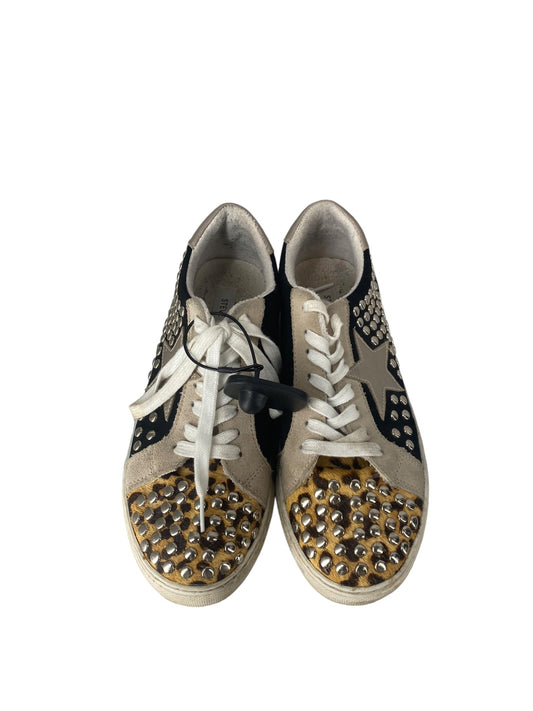 Animal Print Shoes Sneakers Steve Madden, Size 8.5