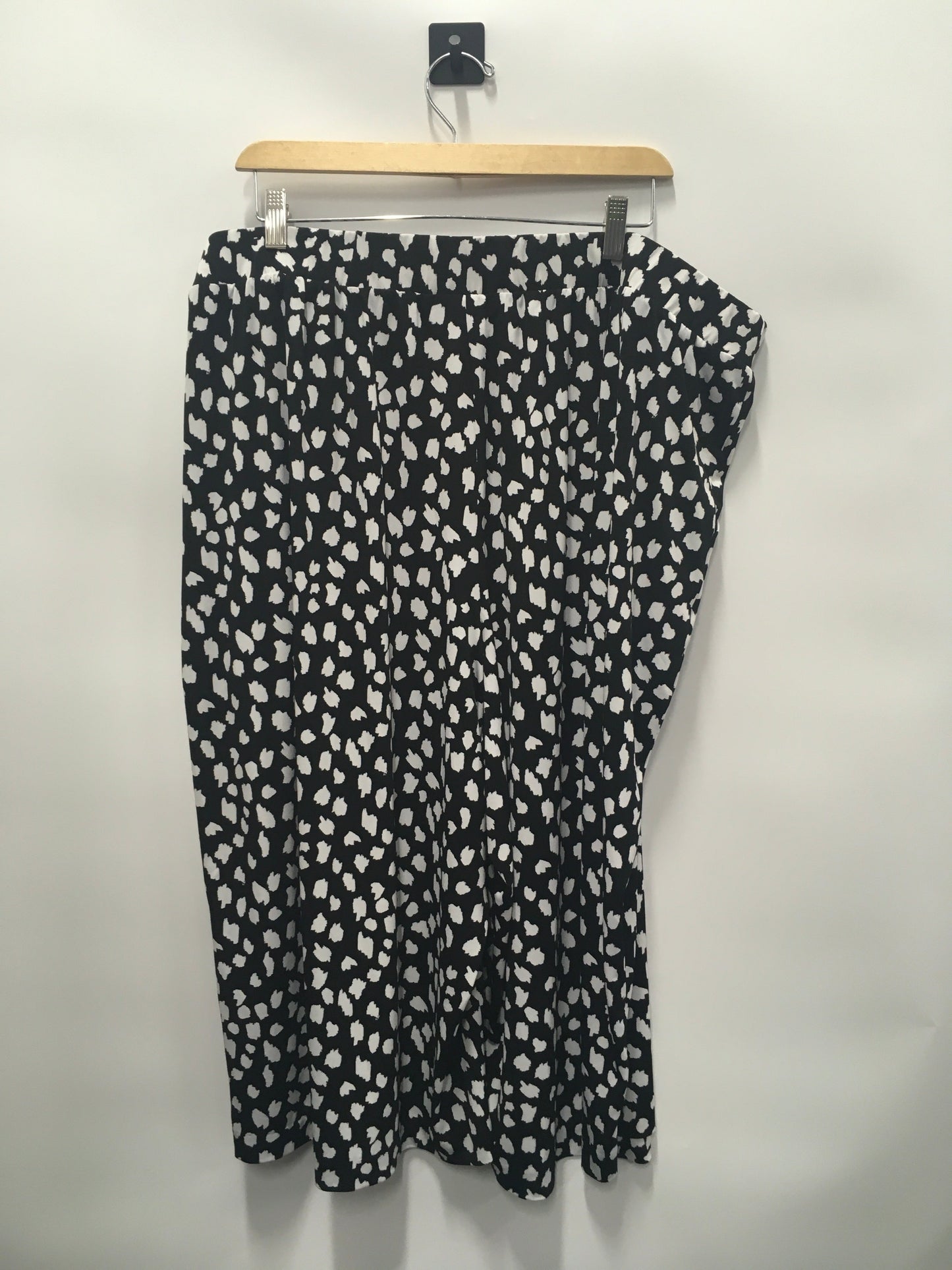 Black Capris Lane Bryant, Size 22