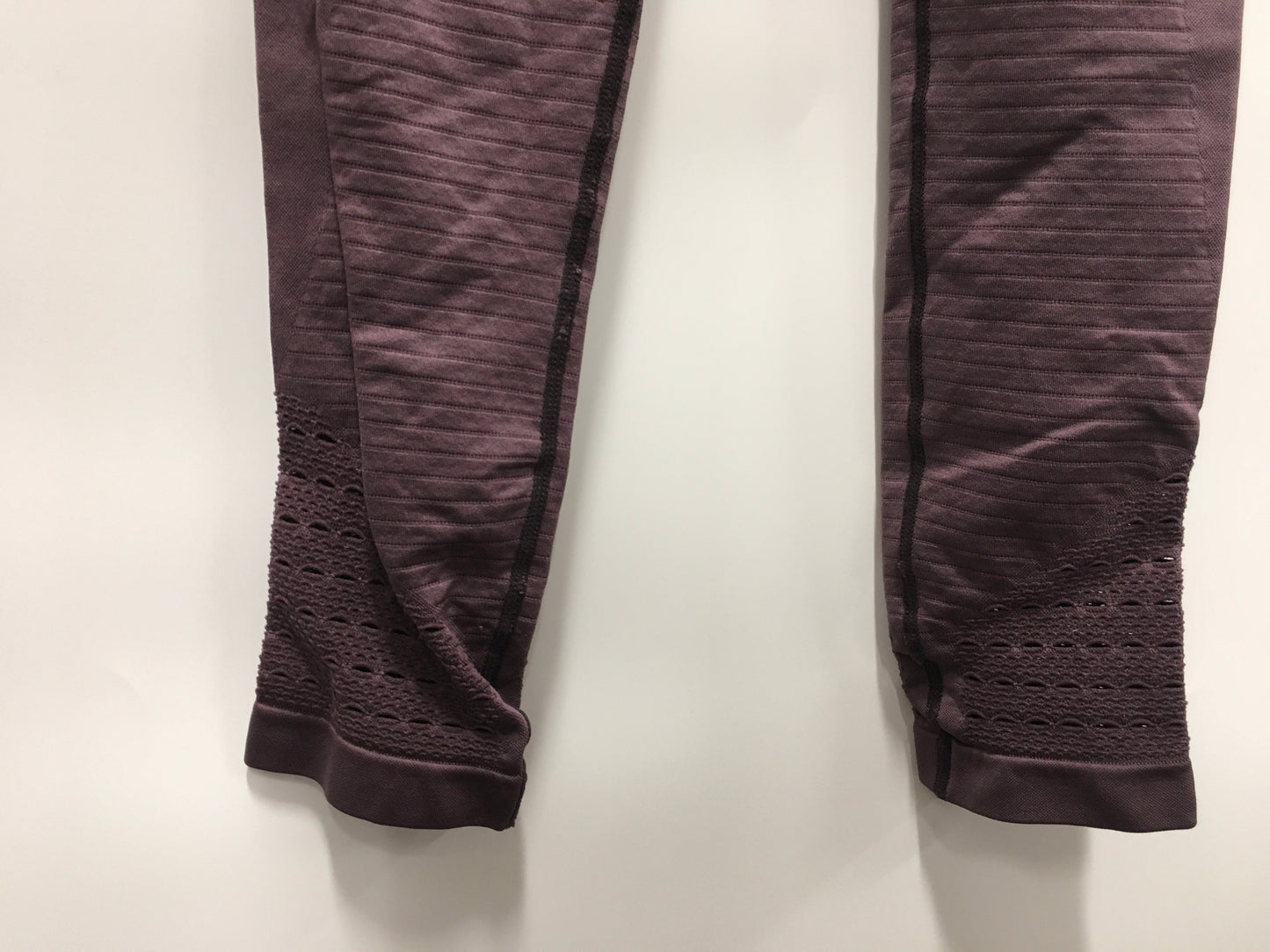 Purple Athletic Leggings Gym Shark, Size S