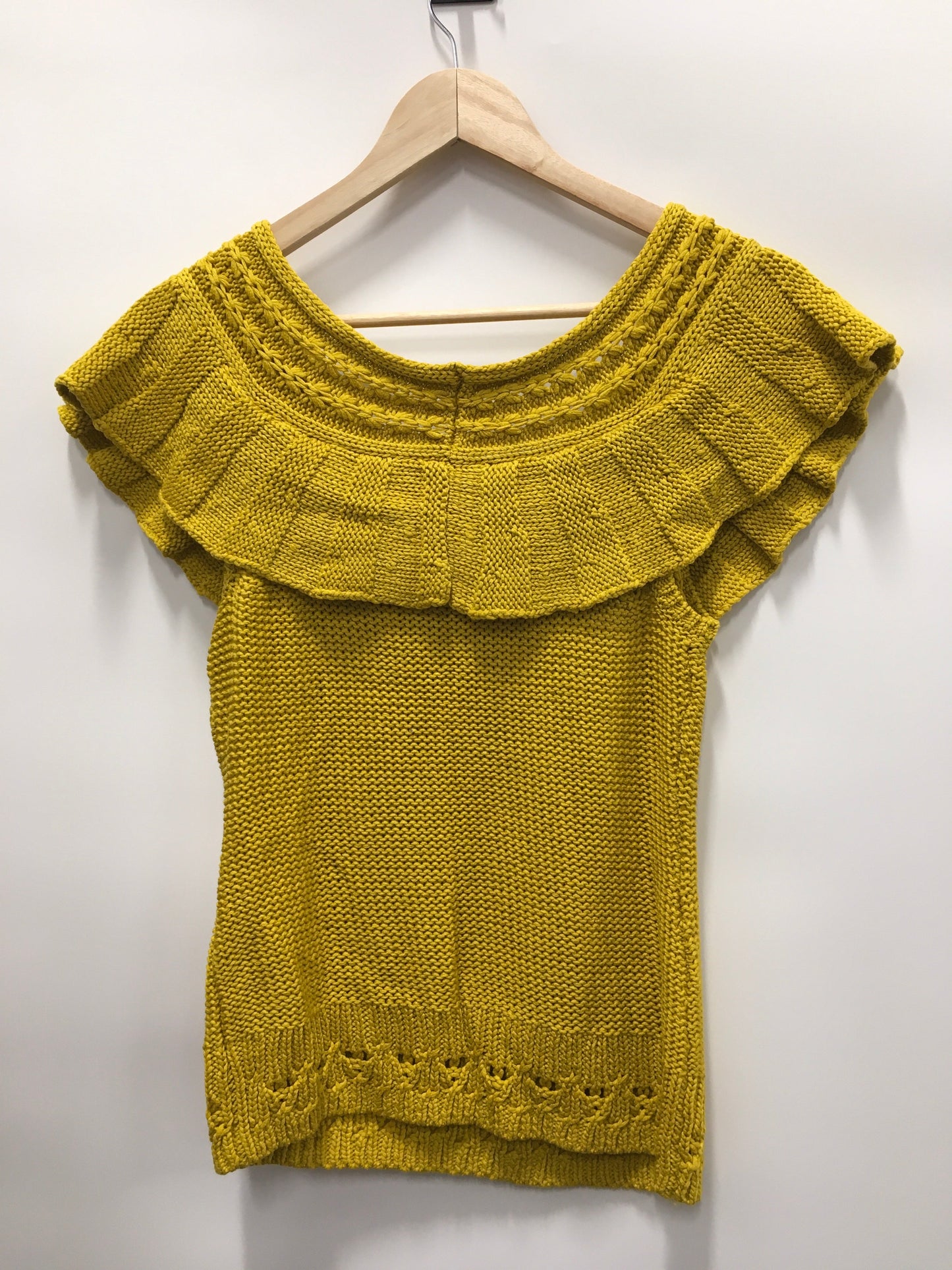 Top Sleeveless By Anthropologie  Size: M