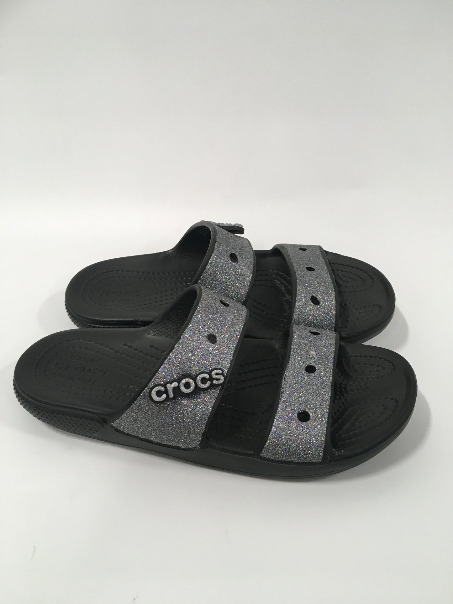 Silver Sandals Flats Crocs, Size 6