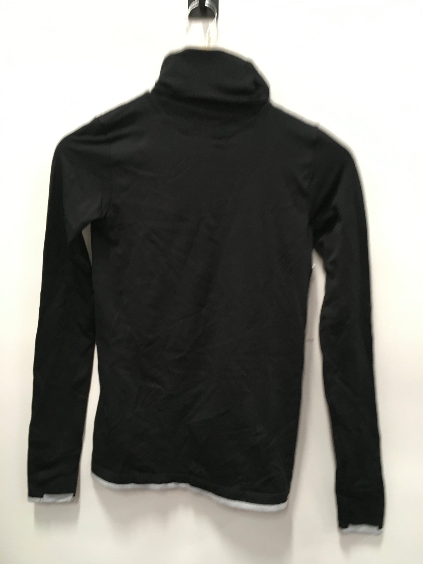 Athletic Top Long Sleeve Collar By Athleta  Size: Xs