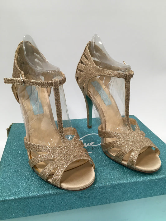 Shoes Heels Stiletto By Betsey Johnson In Gold, Size: 5.5