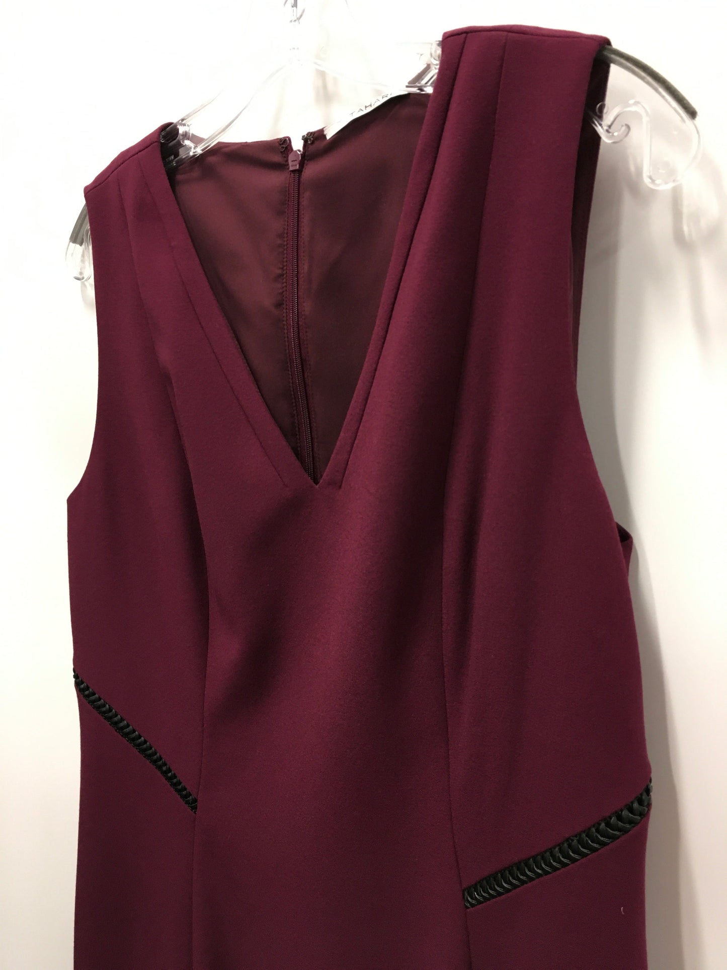 Dress Work By T Tahari  Size: M