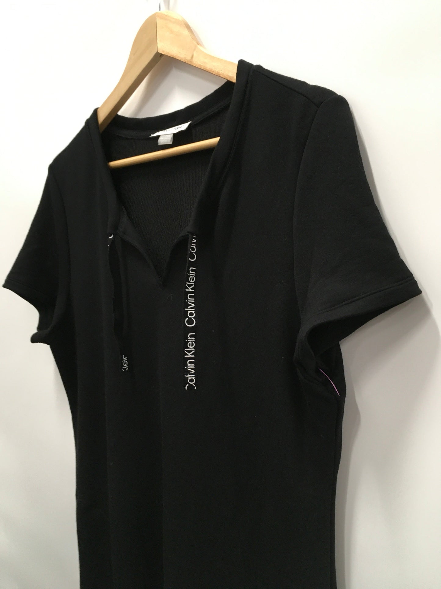 Black Athletic Dress Calvin Klein, Size L