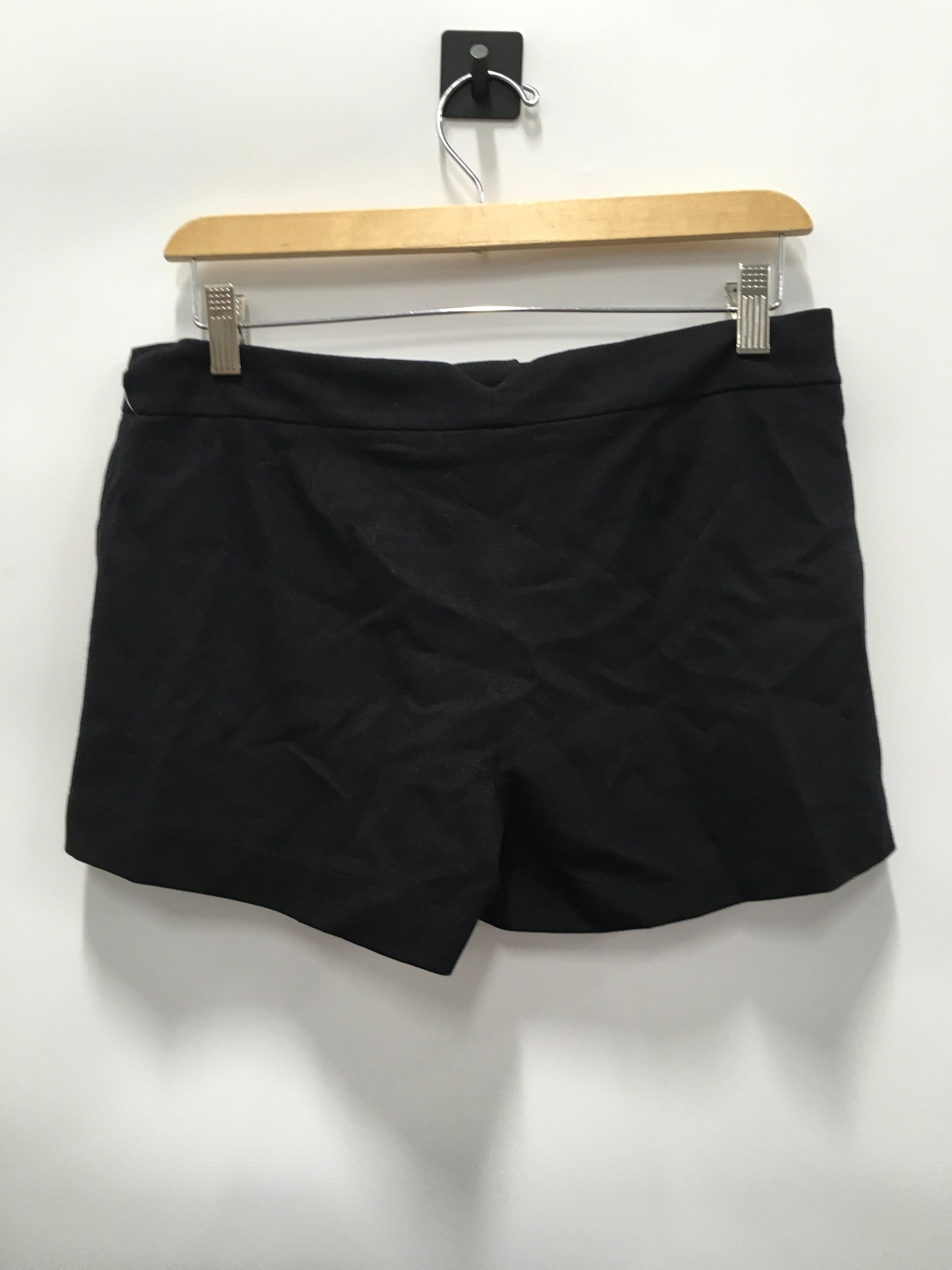 Black Shorts Bcbgmaxazria, Size S