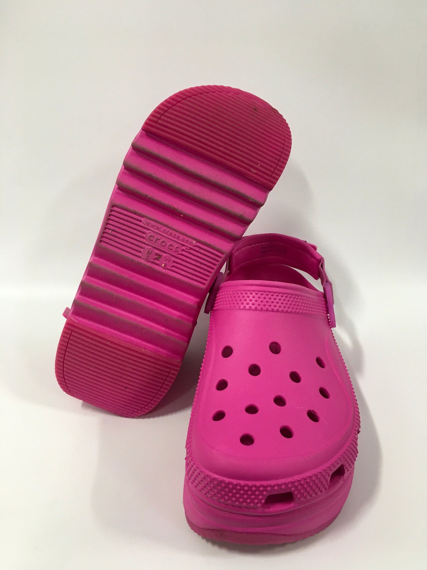 Sandals Heels Platform By Crocs In Pink, Size: 8