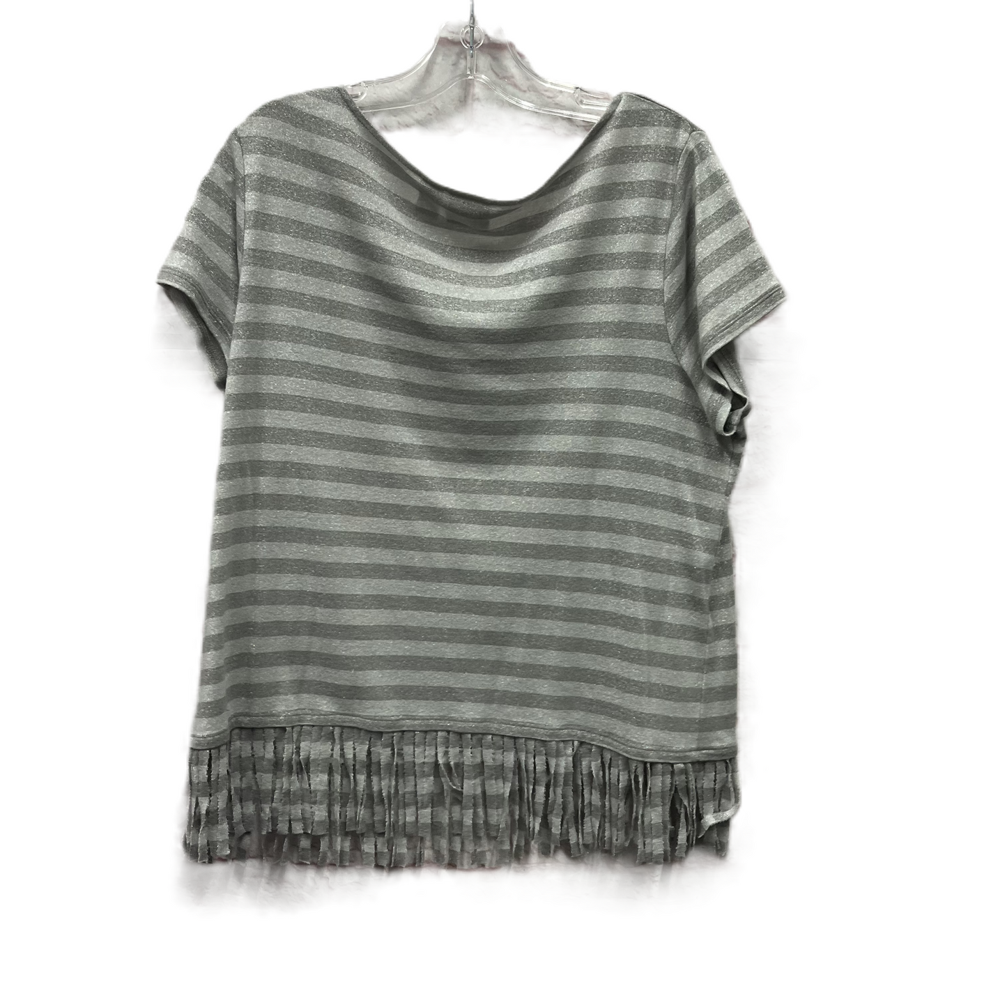 Top Short Sleeve By Chicos In Grey, Size: L