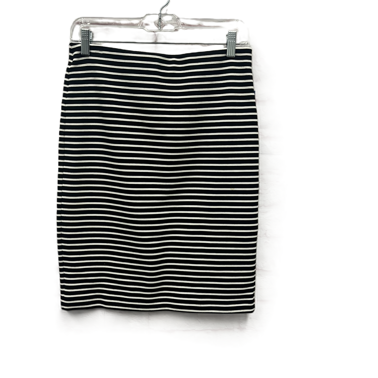 Skirt Mini & Short By Loft In Black & White, Size: 6