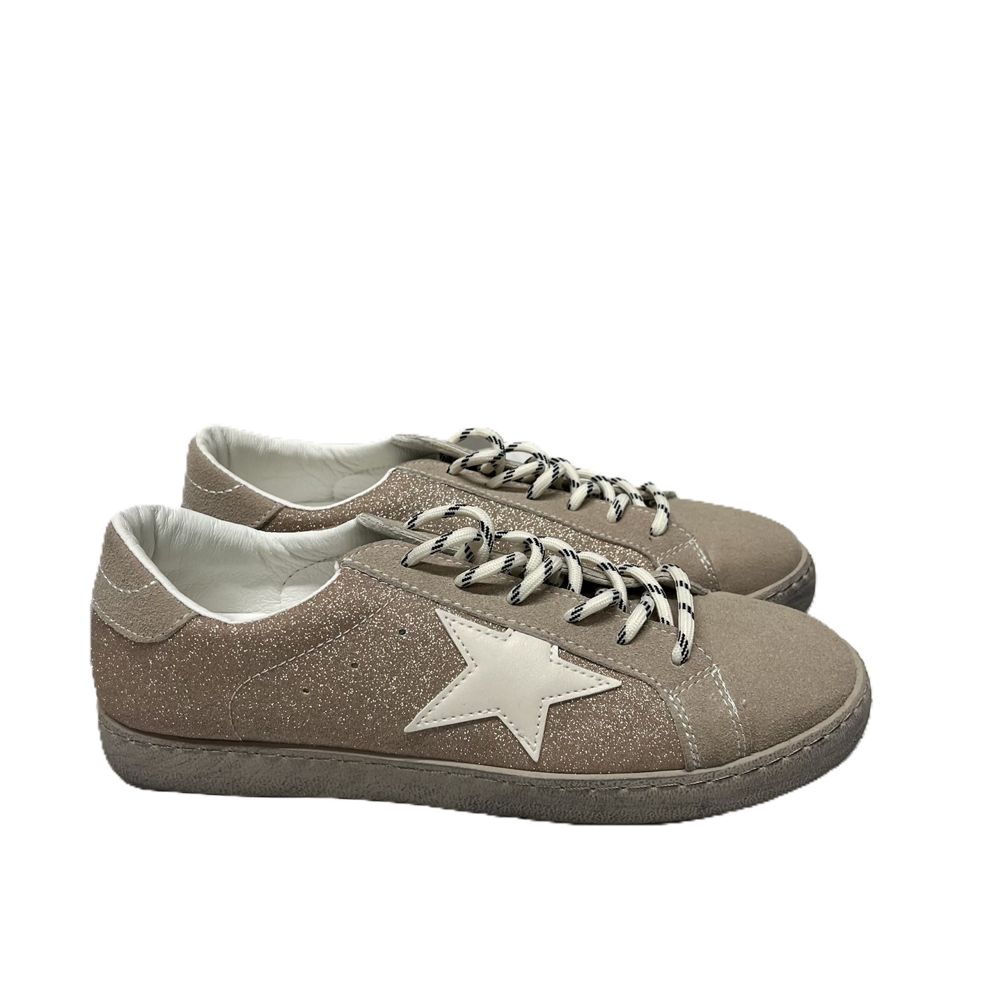 Shoes Sneakers By Grace and Lace In Tan, Size: 9