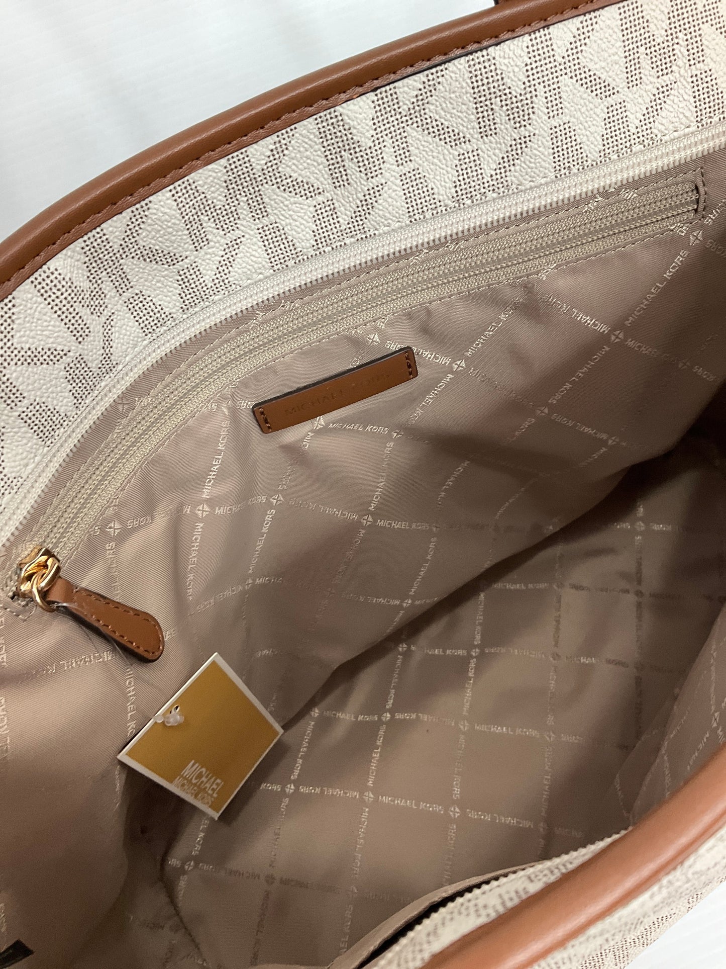 Handbag Designer Michael Kors, Size Large