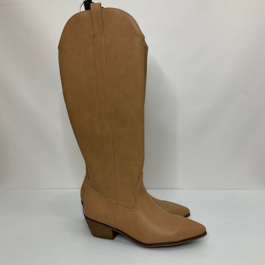 Tan Boots Knee Heels Universal Thread, Size 8.5