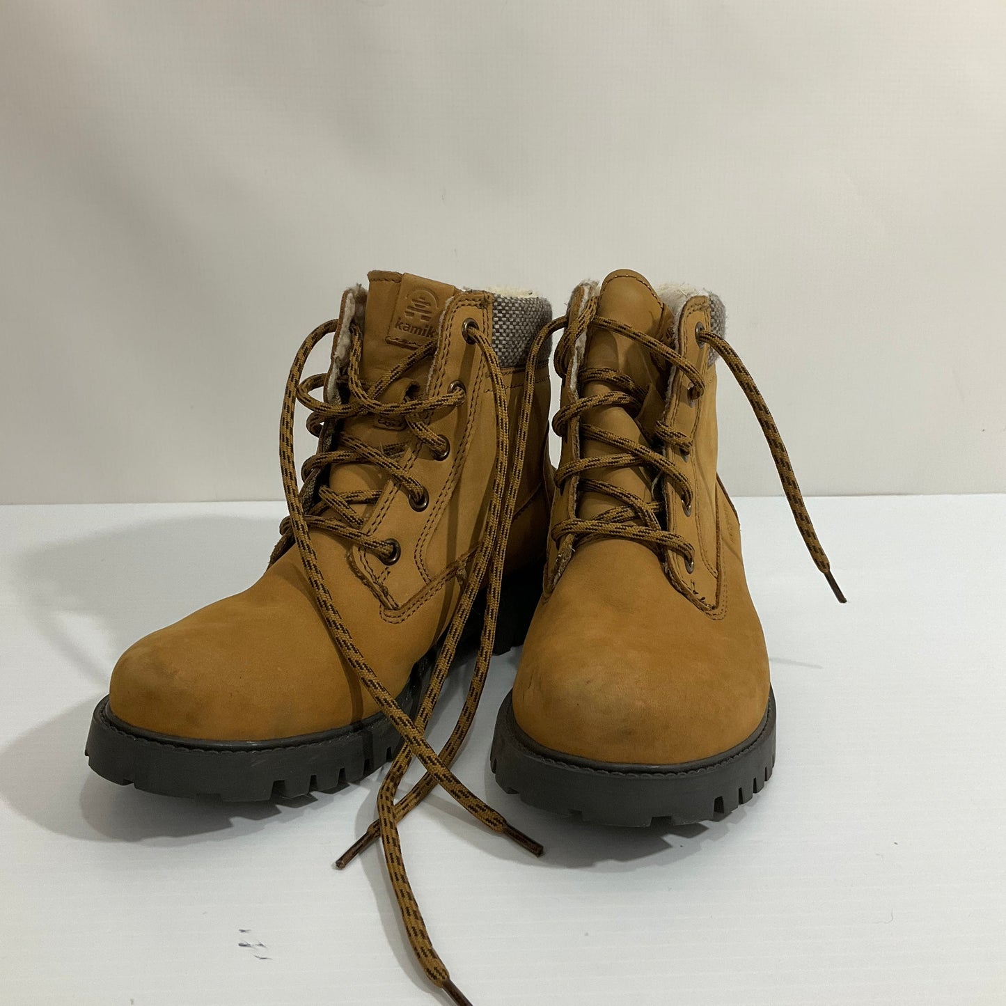 Boots Hiking By Kamik In Tan, Size: 6