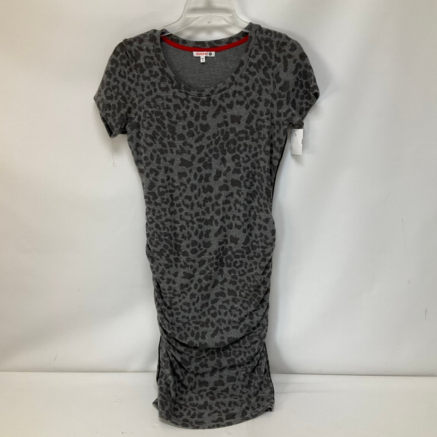 Dress Casual Midi By Sundry  Size: M