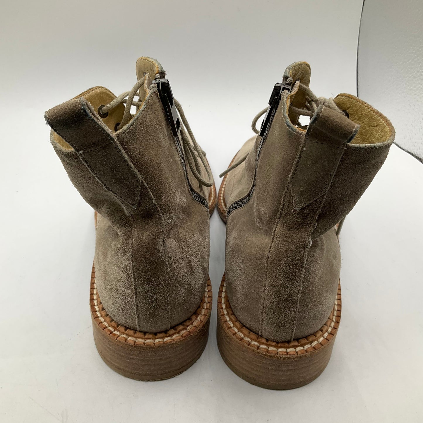 Boots Ankle Flats By Vince In Taupe, Size: 8.5