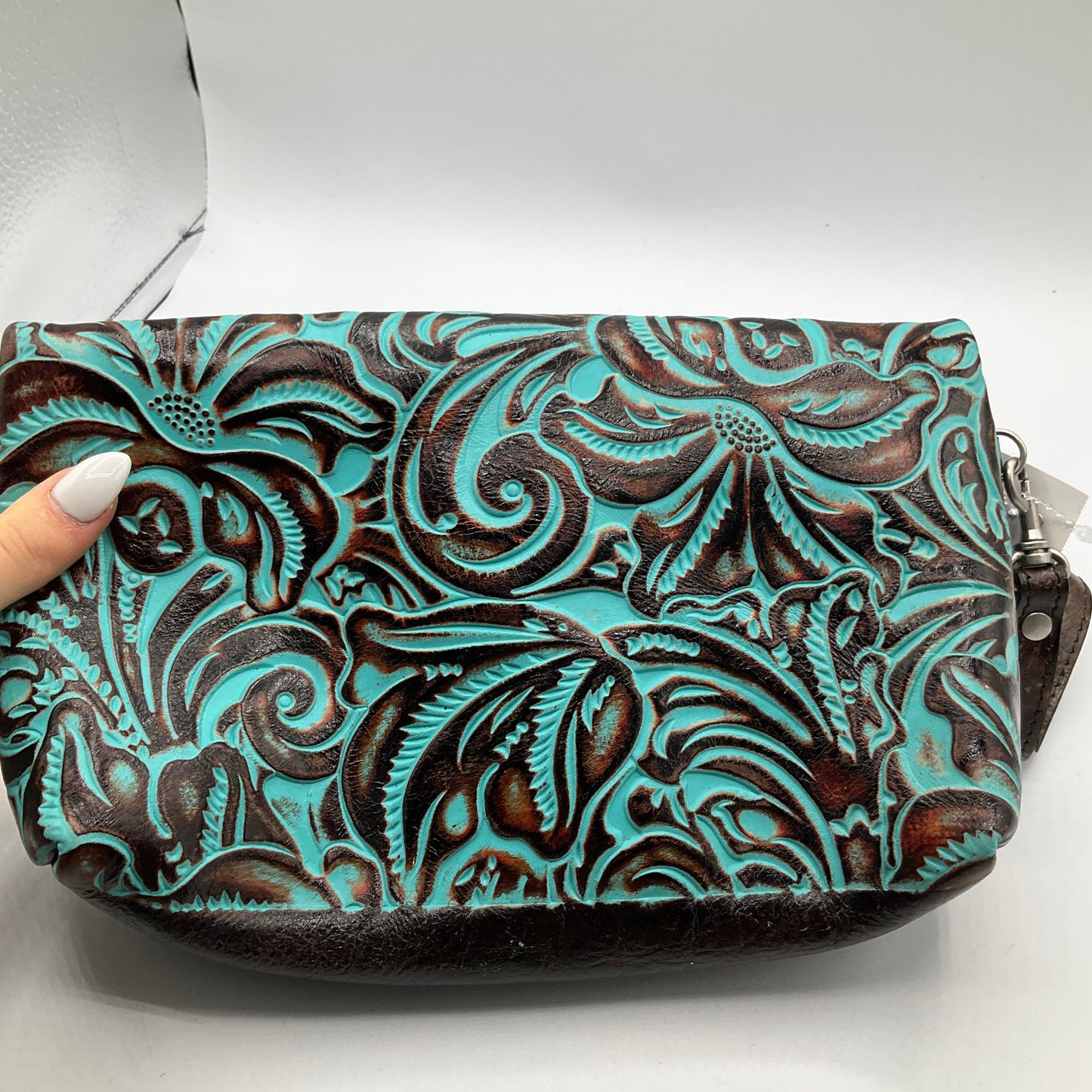 Wristlet Designer By Patricia Nash, Size: Medium