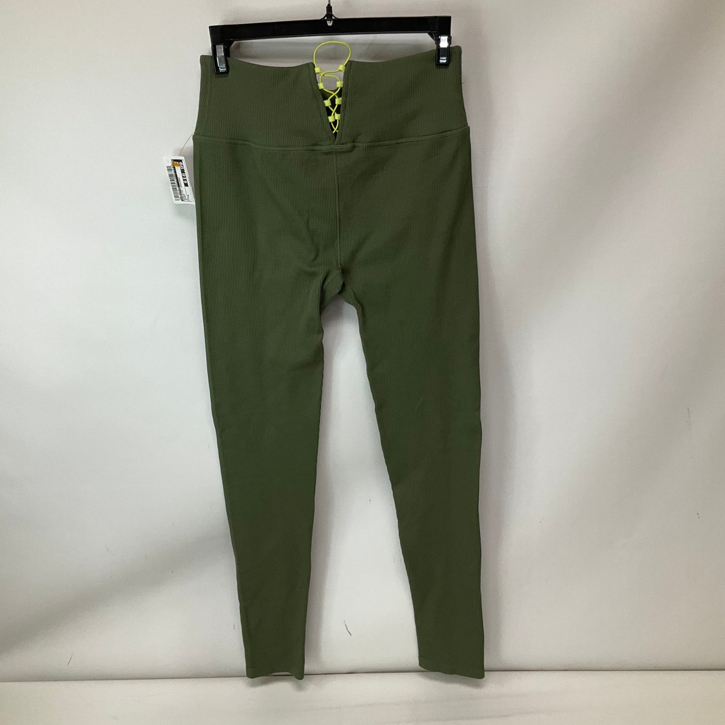 Athletic Leggings By Fabletics In Green, Size: M