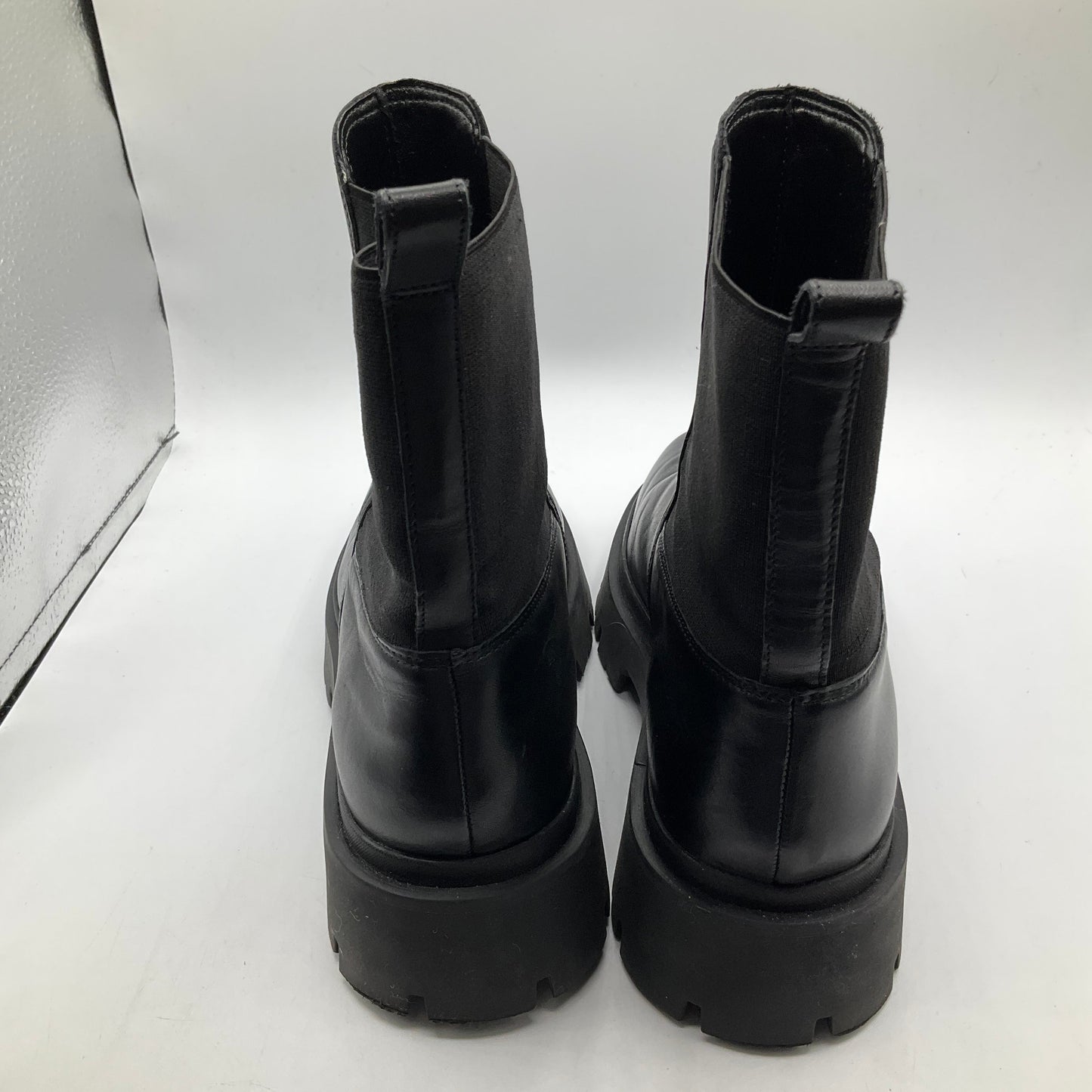 Boots Designer By Cmb In Black, Size: 8.5