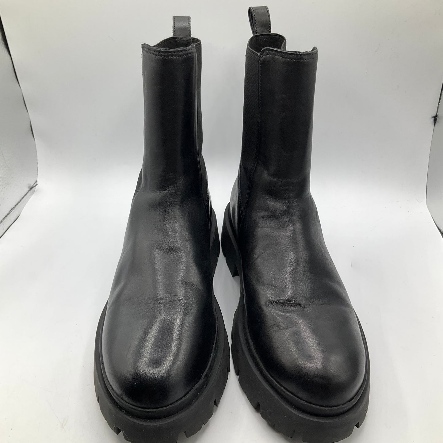 Boots Designer By Cmb In Black, Size: 8.5