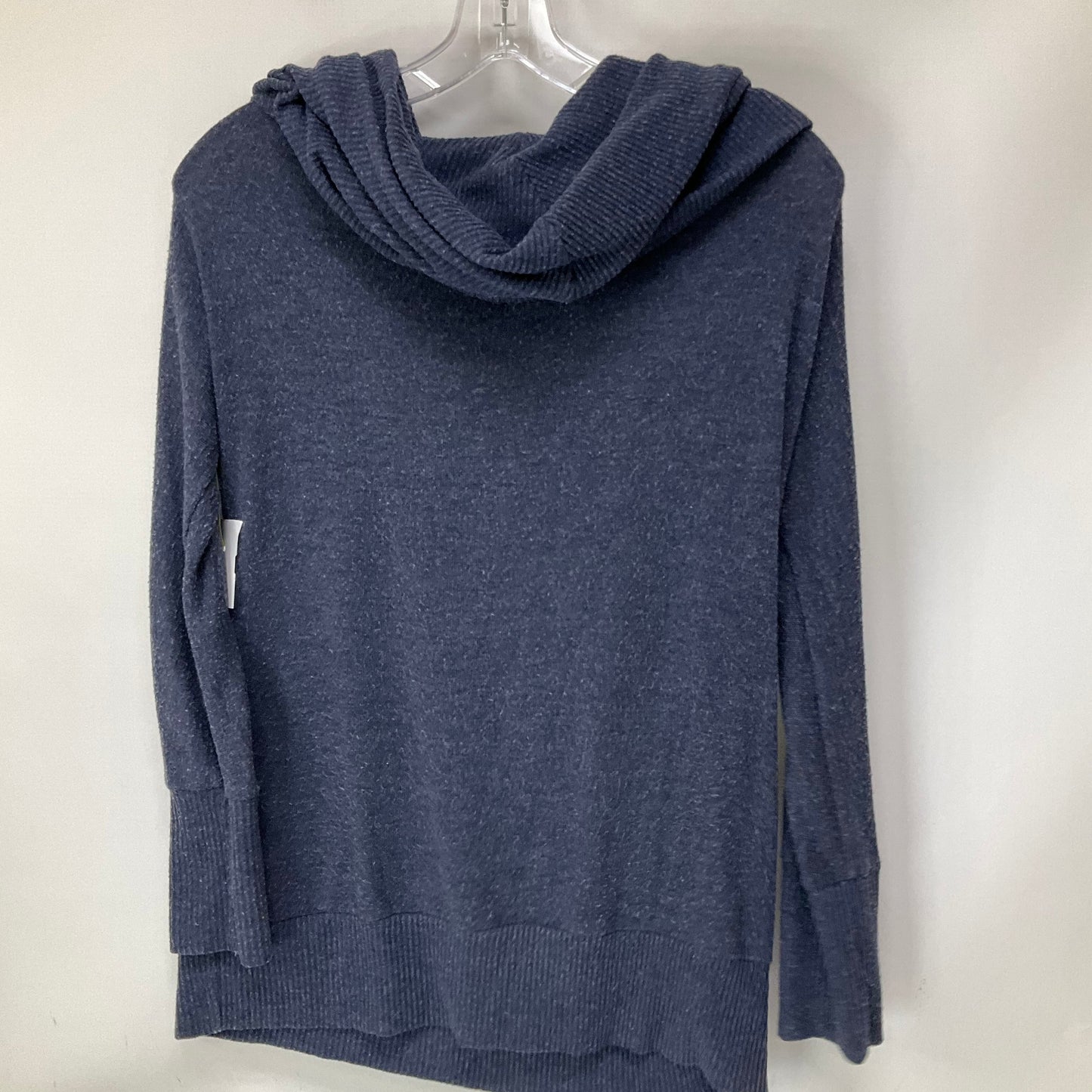 Top Long Sleeve By Michael Stars In Blue, Size: M