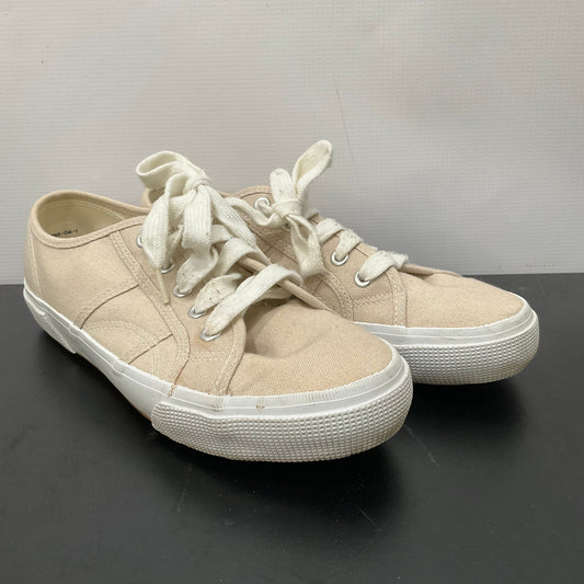 Shoes Sneakers By Gap In Cream, Size: 8.5