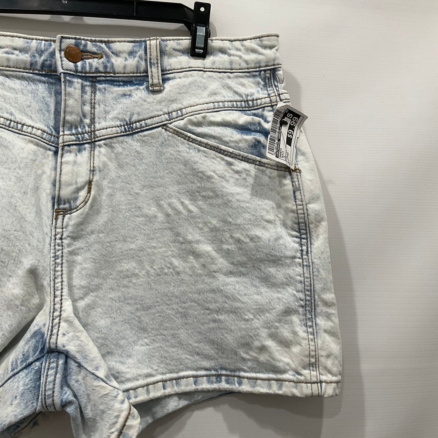 Denim Shorts Universal Thread, Size 12