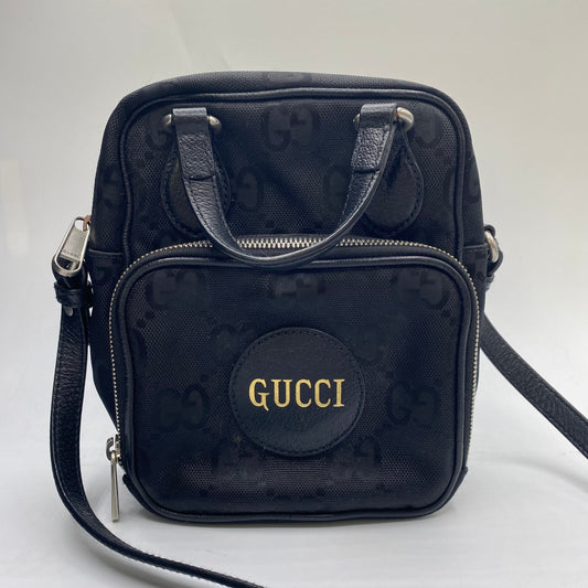 Crossbody Luxury Designer By Gucci, Size: Small