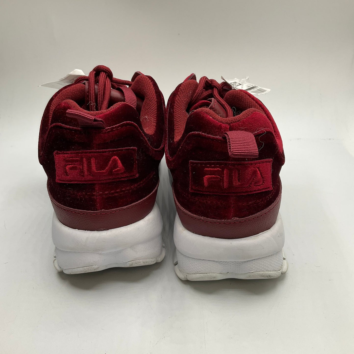 Shoes Sneakers By Fila In Red & White, Size: 9