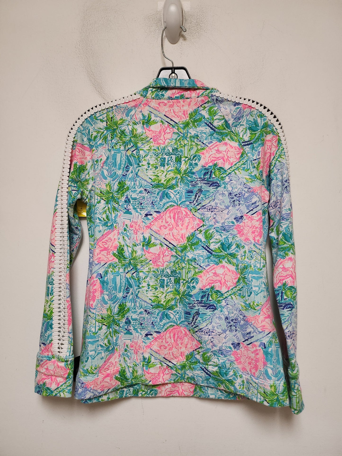 Top Long Sleeve Designer By Lilly Pulitzer In Multi-colored, Size: Xs