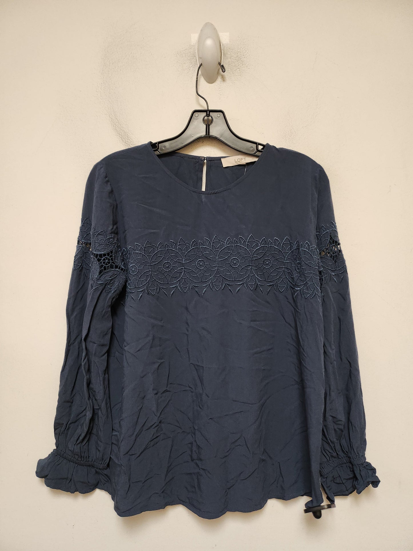 Top Long Sleeve By Loft In Blue, Size: Xsp