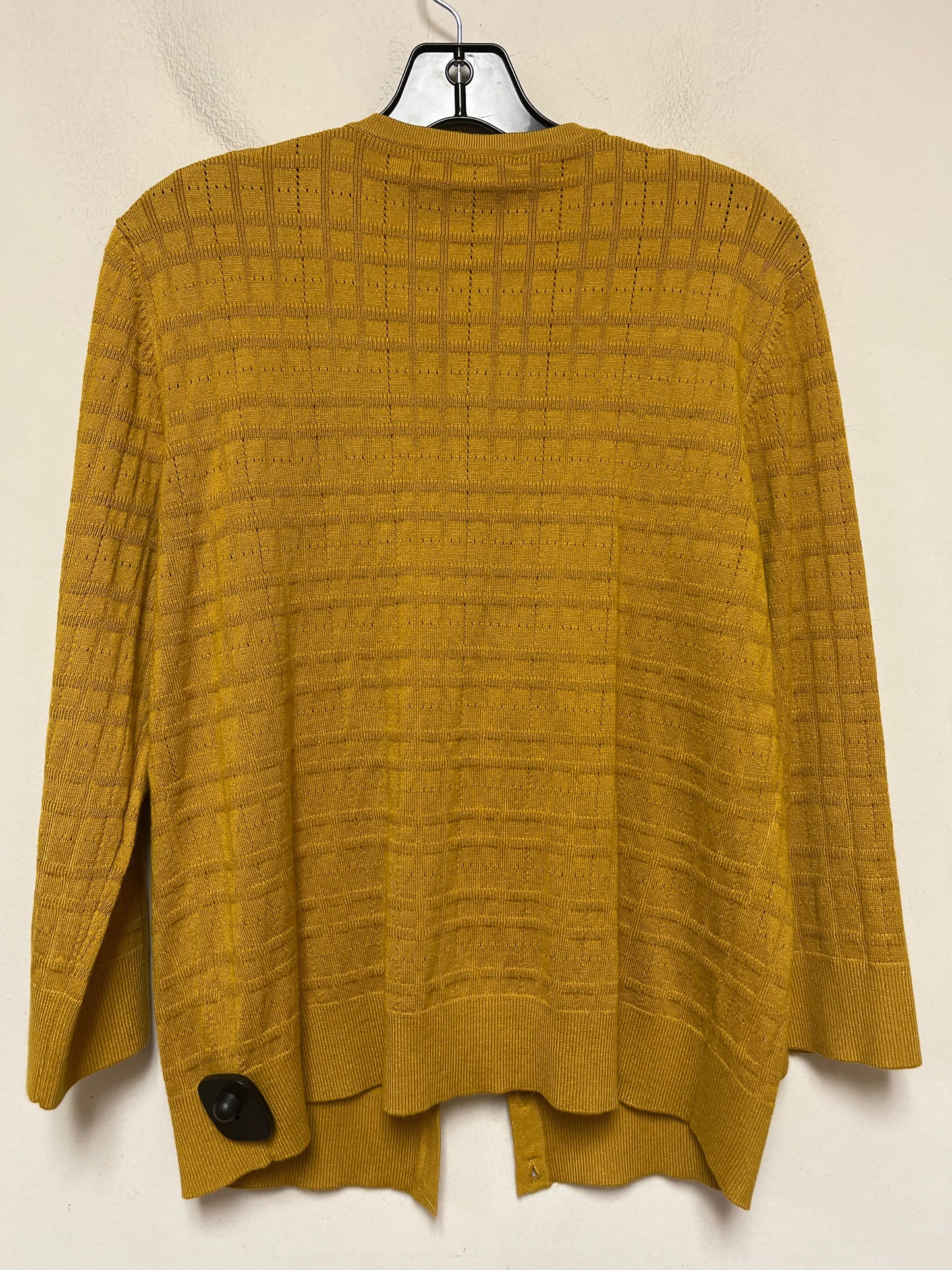 Sweater Cardigan By Cable And Gauge In Yellow, Size: L