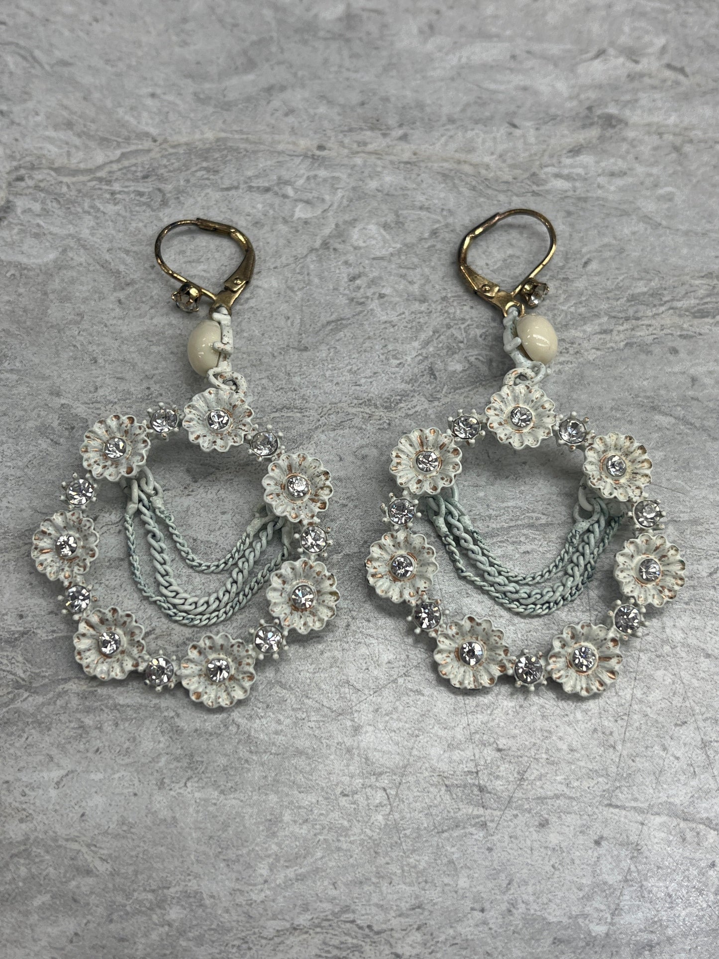 Earrings Dangle/drop By Betsey Johnson