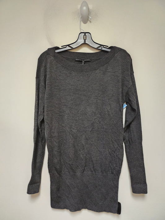 Sweater By White House Black Market In Grey, Size: Xs