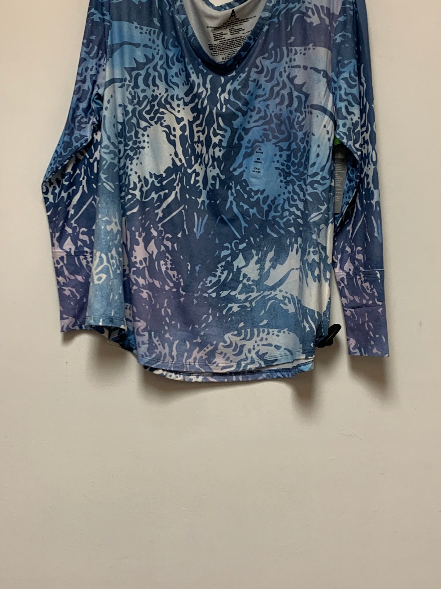 Top Long Sleeve By Chicos  Size: M