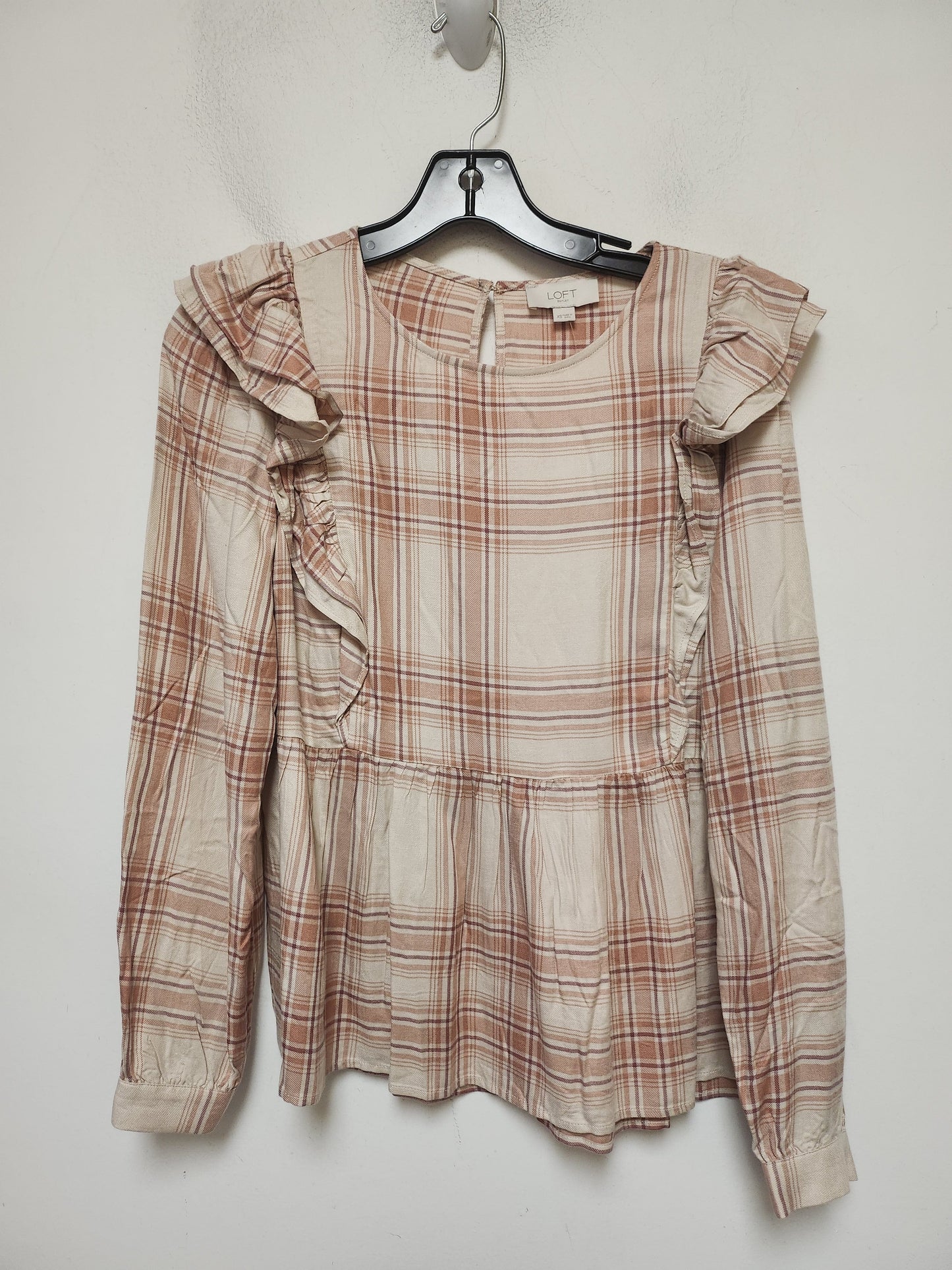 Top Long Sleeve By Loft In Plaid Pattern, Size: Xs